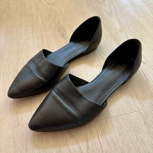 Black Vince Women's Flats